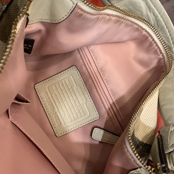 Authentic Coach sequinned hobo in mint condition. - Picture 7 of 8